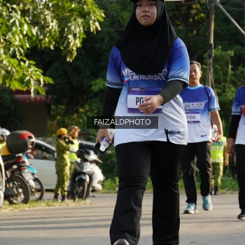 Runner Photo 3481748
