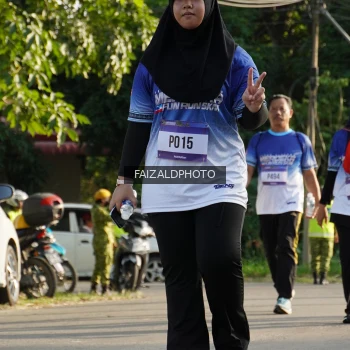 Runner Photo 3481758