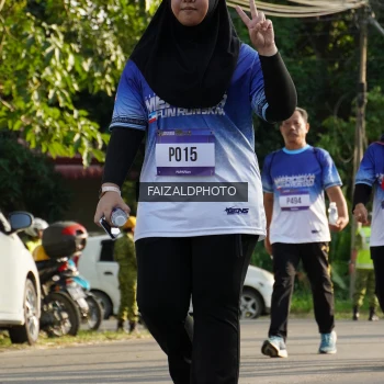 Runner Photo 3481773