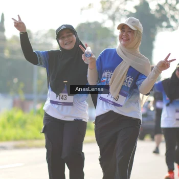 Runner Photo 3481780
