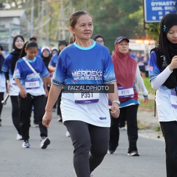 Runner Photo 3481794