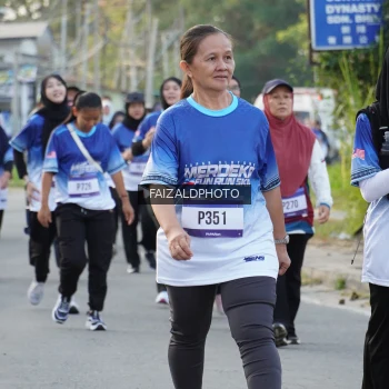 Runner Photo 3481796