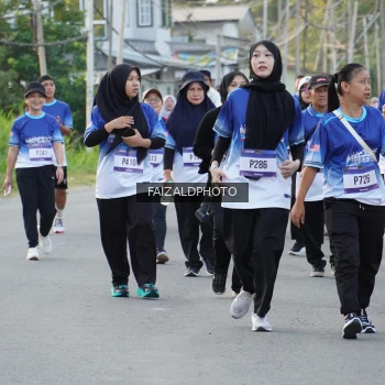 Runner Photo 3481813
