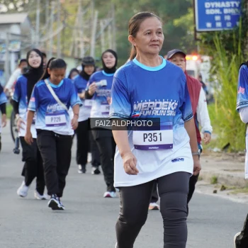 Runner Photo 3481814