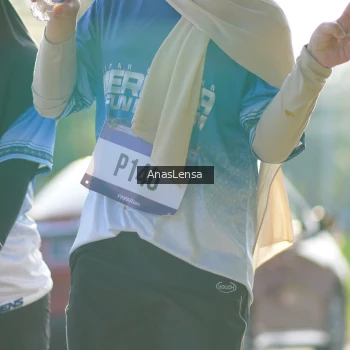 Runner Photo 3481819
