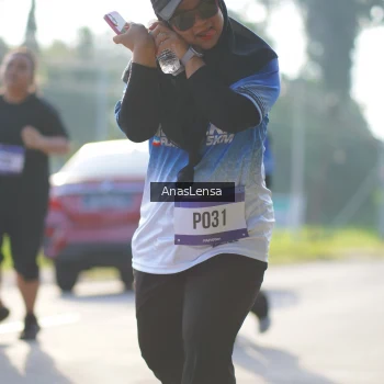 Runner Photo 3481838