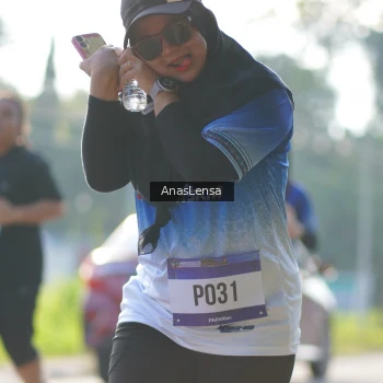 Runner Photo 3481844