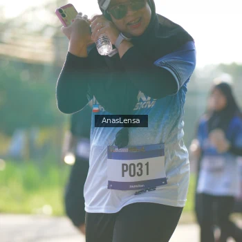 Runner Photo 3481850