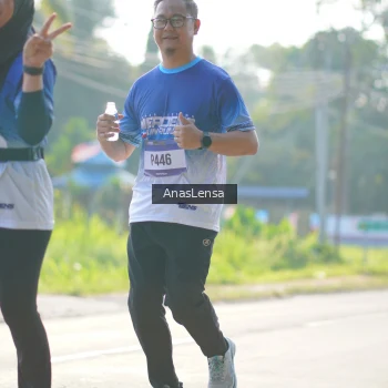 Runner Photo 3481912