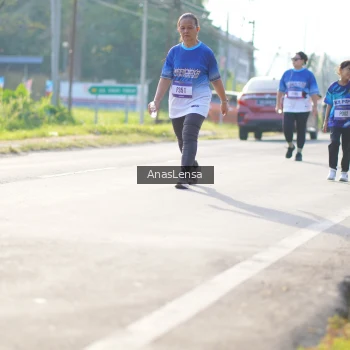 Runner Photo 3481917