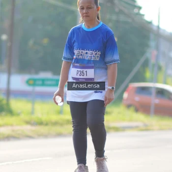 Runner Photo 3481922