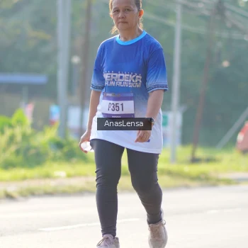 Runner Photo 3481937