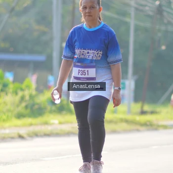 Runner Photo 3481947