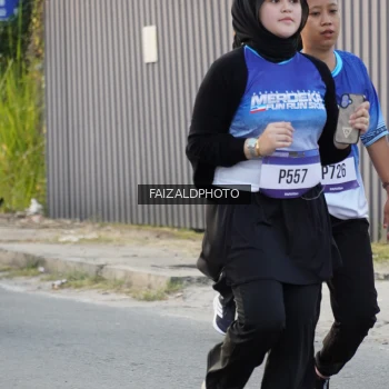 Runner Photo 3481963