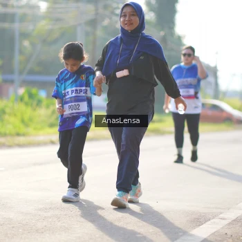 Runner Photo 3481977