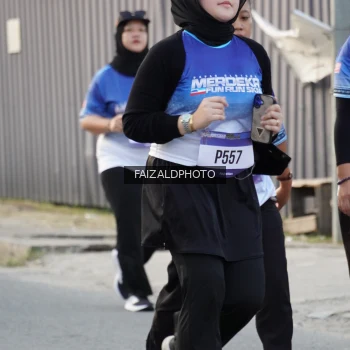Runner Photo 3481981