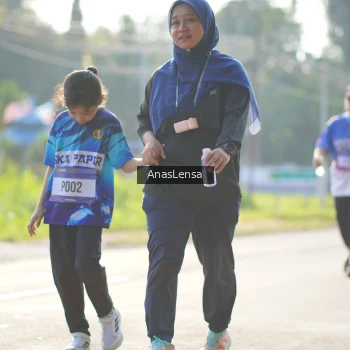 Runner Photo 3481984