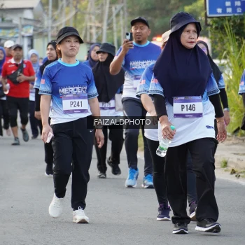 Runner Photo 3482009