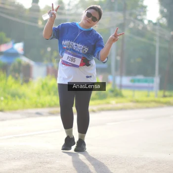 Runner Photo 3482028