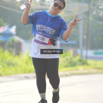 Runner Photo 3482031