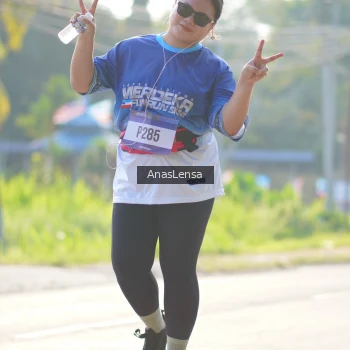 Runner Photo 3482034