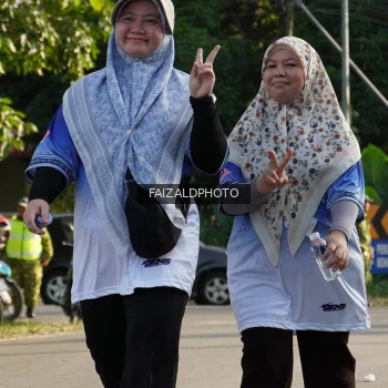 Runner Photo 3482035