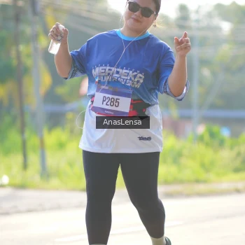 Runner Photo 3482052