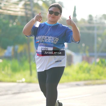Runner Photo 3482053