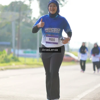 Runner Photo 3482063