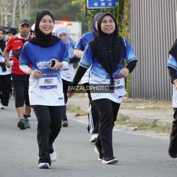 Runner Photo 3482064