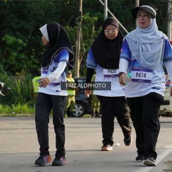 Runner Photo 3482065