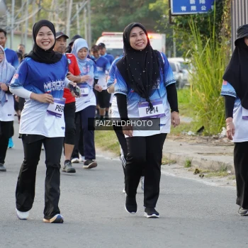 Runner Photo 3482066