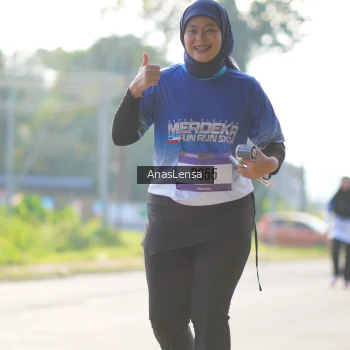 Runner Photo 3482070