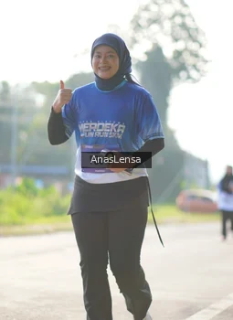 Runner Photo 3482078