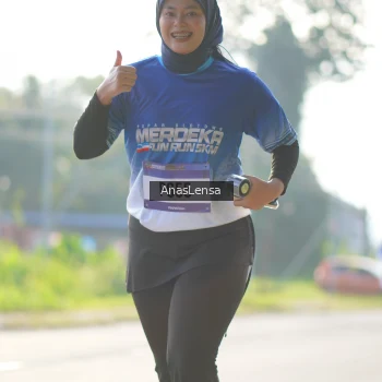 Runner Photo 3482081