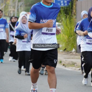 Runner Photo 3482103