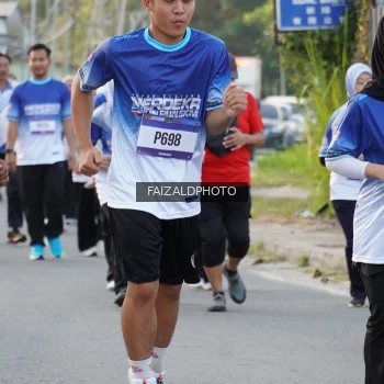 Runner Photo 3482108