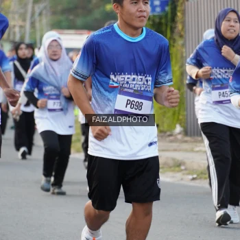 Runner Photo 3482113