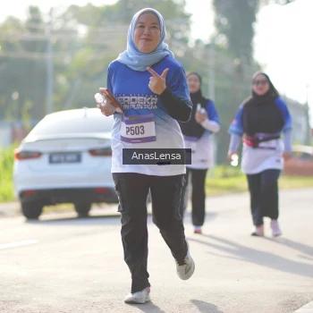 Runner Photo 3482124