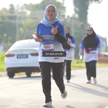 Runner Photo 3482125