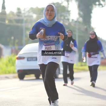 Runner Photo 3482127