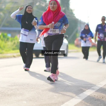 Runner Photo 3482152