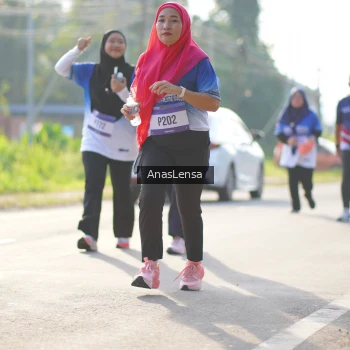 Runner Photo 3482164