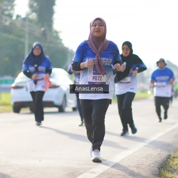 Runner Photo 3482179