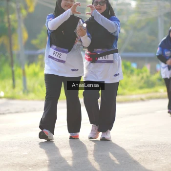 Runner Photo 3482191