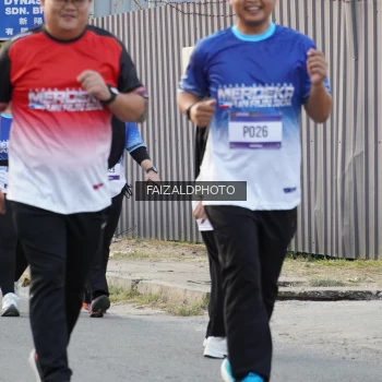 Runner Photo 3482199