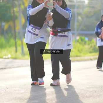 Runner Photo 3482208