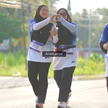 Runner Photo 3482210