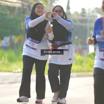 Runner Photo 3482213