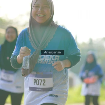 Runner Photo 3482214